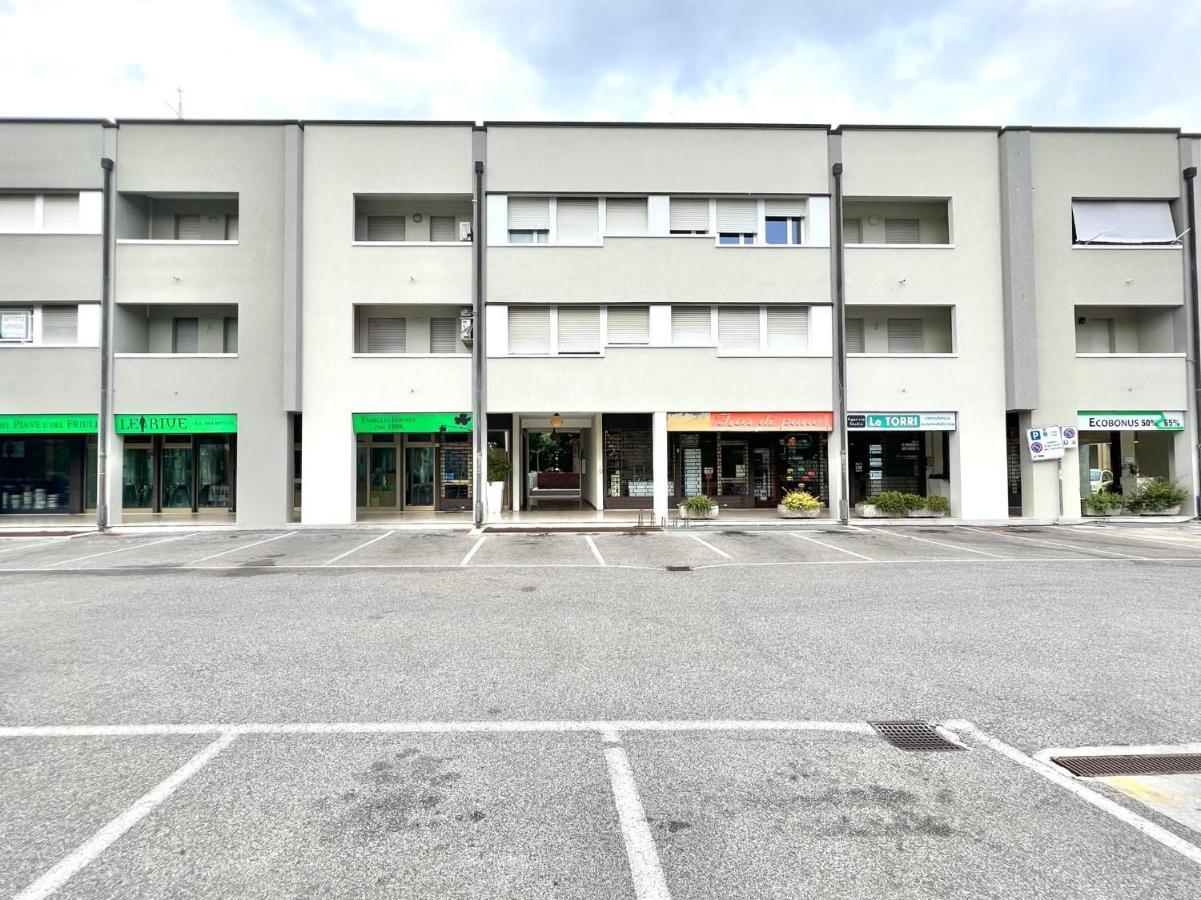 Padova Apartment Sarmeola Bagian luar foto